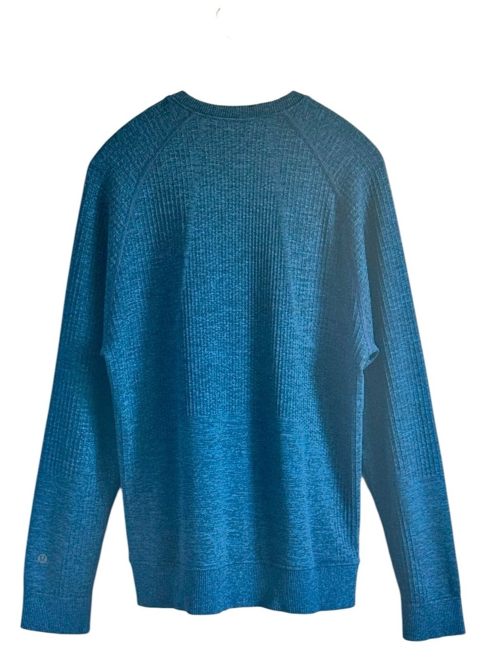 Lululemon Engineered Warmth Long Sleeve Crew  Night Sea / Soft Denim Blue XS - Picture 2 of 7